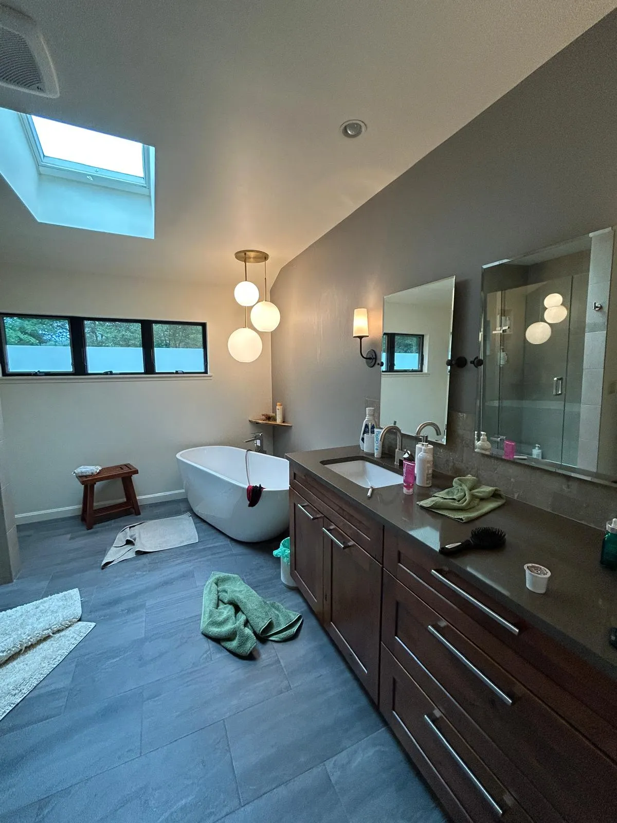 Bathroom before cleaning in New York